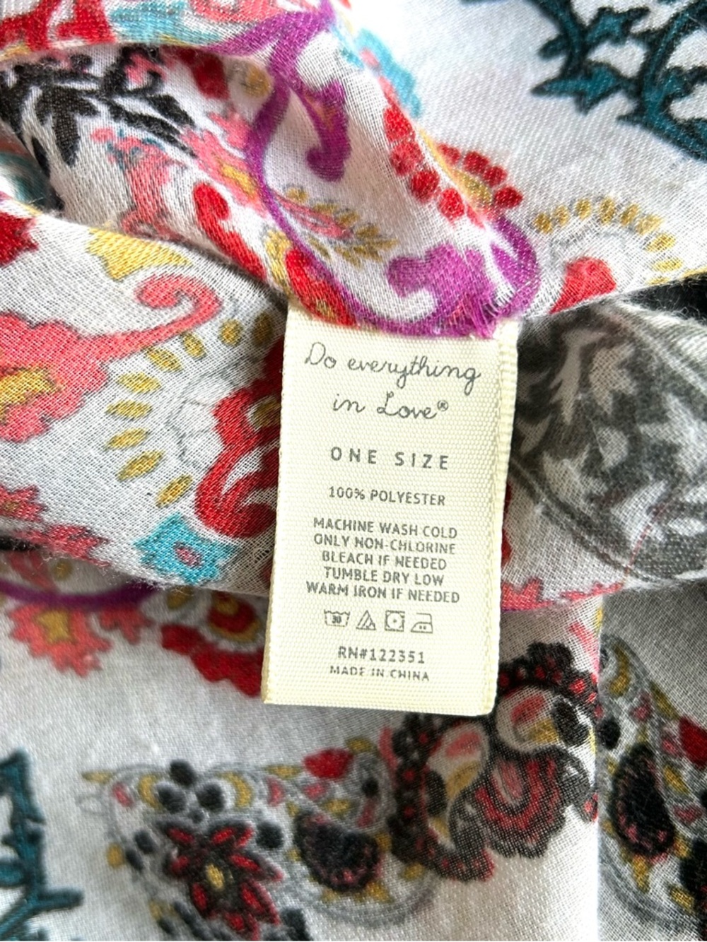 Do Everything In Love - Boho Paisley Kimono Tassel Lightweight Layering Festival - Picture 6 of 7